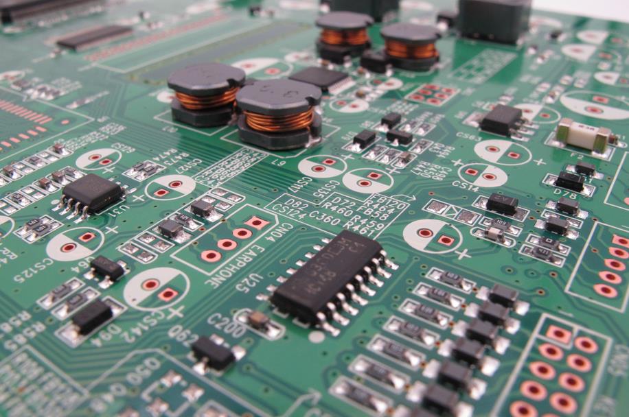 线路板洗濯为什么用水基洗濯剂替换溶剂洗濯剂