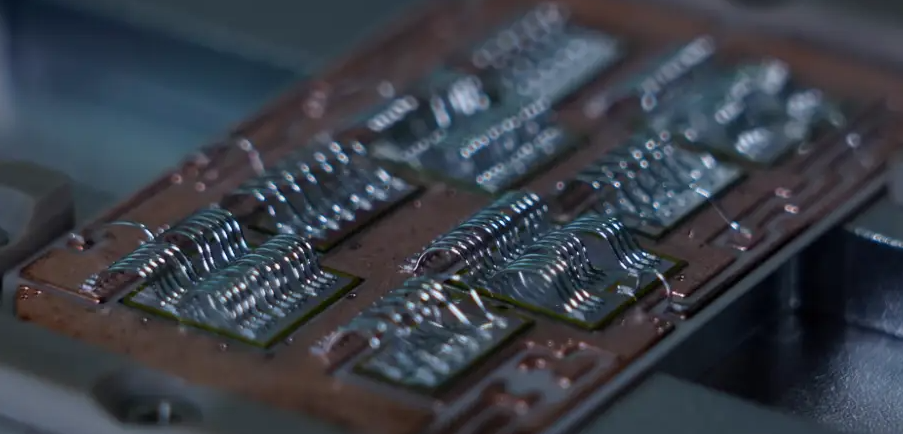 海内车规级IGBT芯片？榈纳ぴ毒昂统倒婕禝GBT芯片封装洗濯剂先容