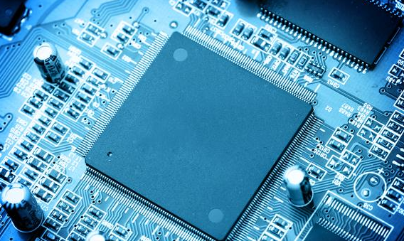 常见芯片封装类型特点与芯片封装洗濯剂先容