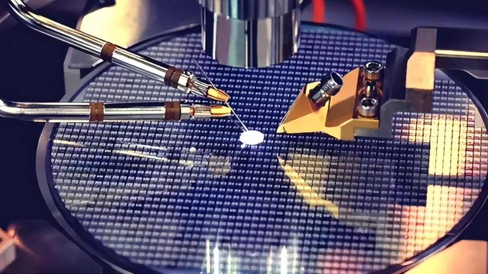 国产光刻胶手艺生长历程和面临的挑战