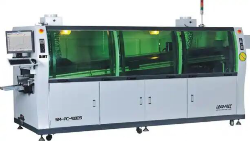 影响回流焊的因素与回流焊洗濯剂先容