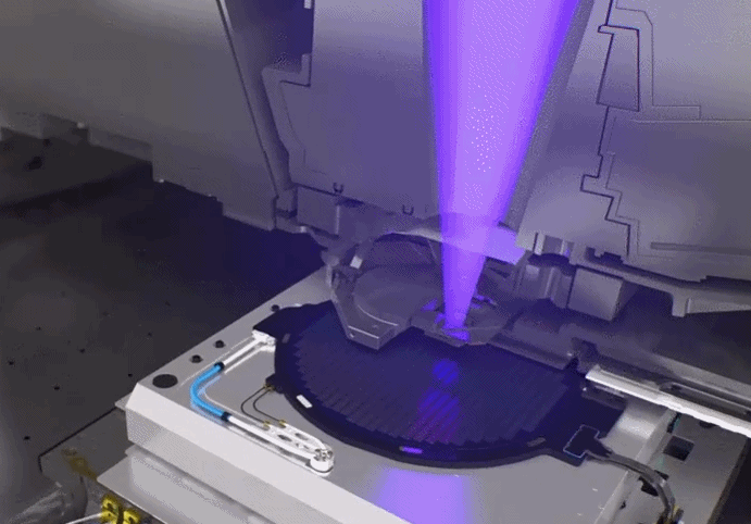 中国在芯片光刻手艺领域近年取得多项重大突破和芯片洗濯剂先容