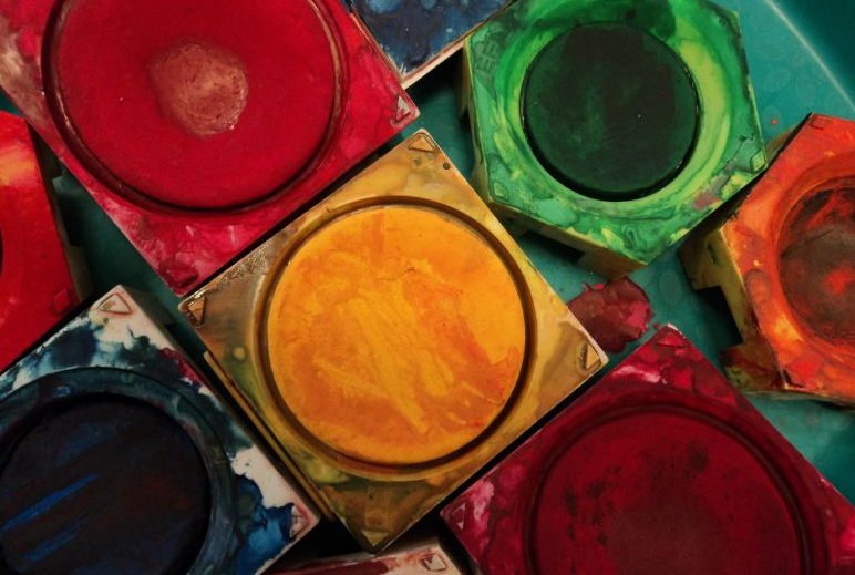 油墨丝印网版怎么洗濯（油墨丝印网板洗濯要领）