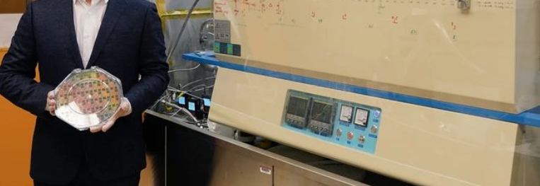 光刻机或将成为历史？麻省理工华裔：突破了常温条件下由二维（2D）质料制造乐成的原子晶体管